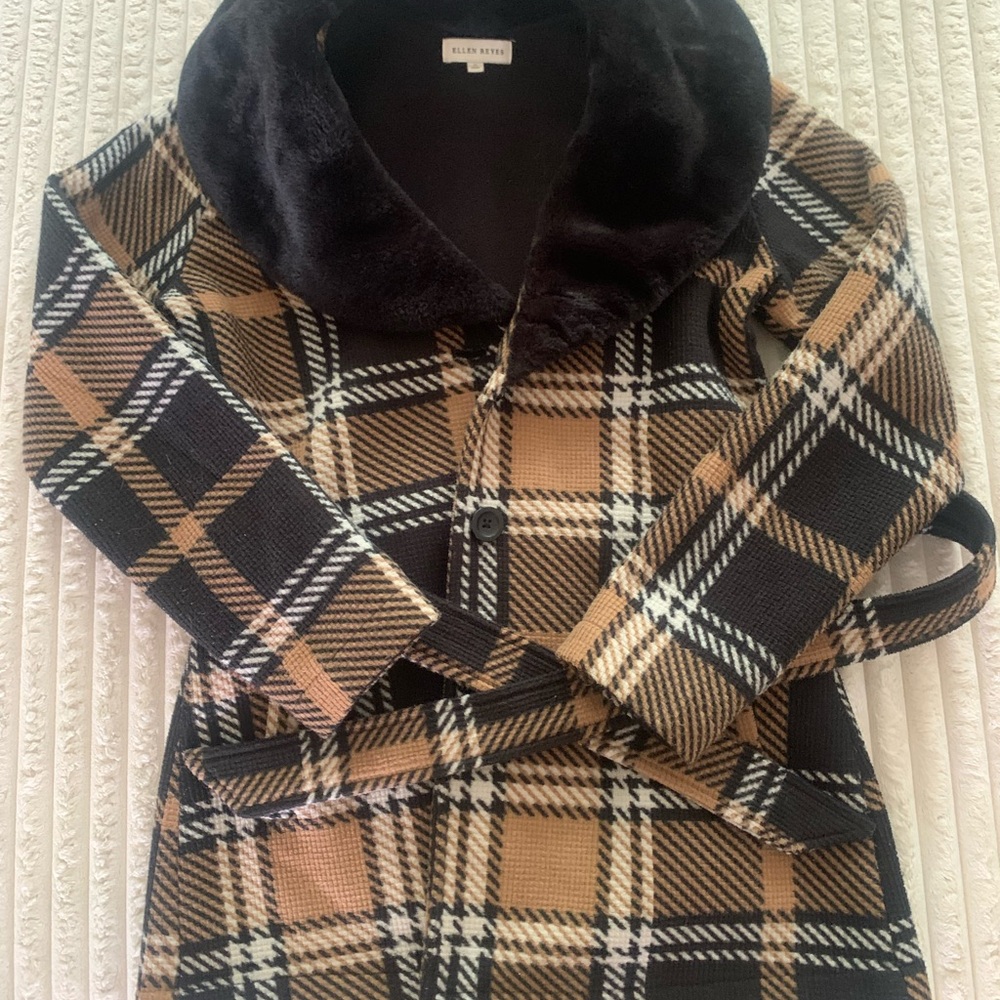Ellen Tracy Elegant Black Coat